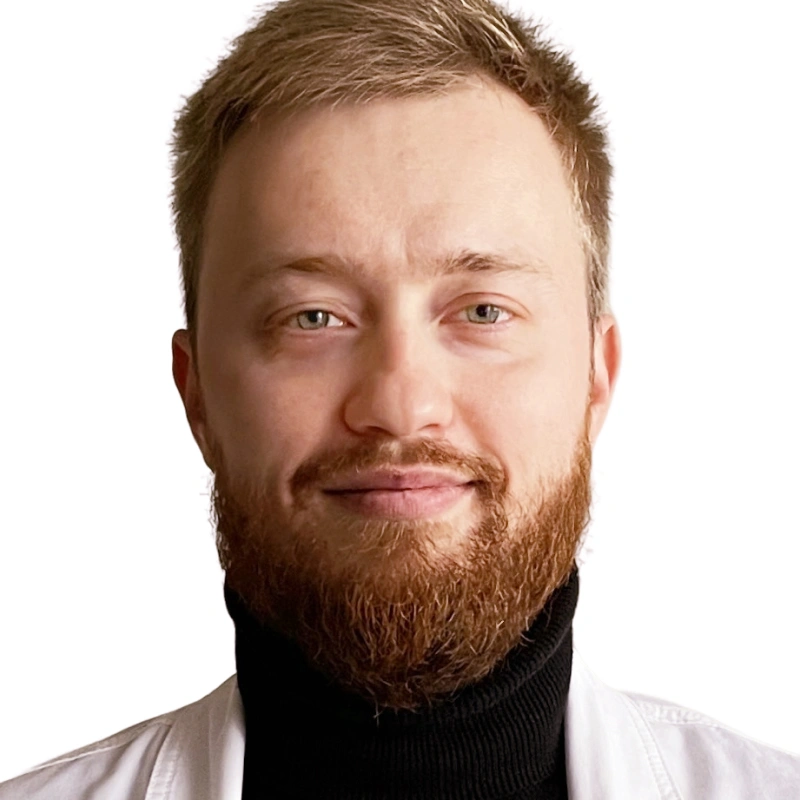 Digital clinic Maksims Ivanovs white bg